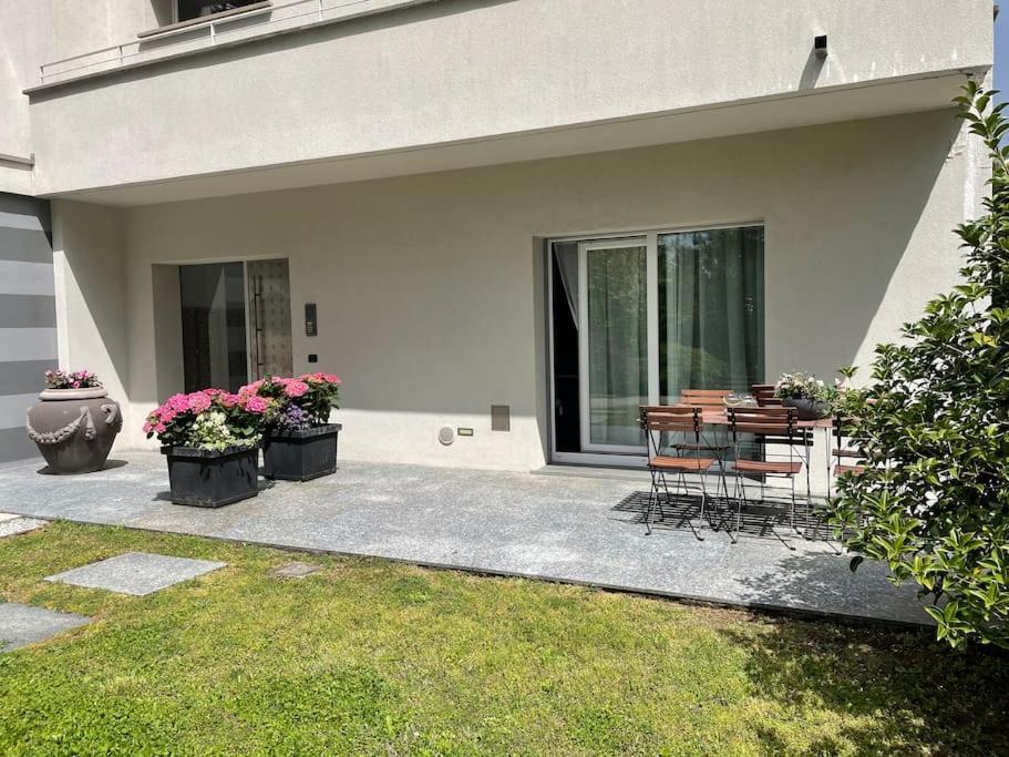 My Humble House -Appartamento In Villa Con Vista Lago 오기오노 외부 사진
