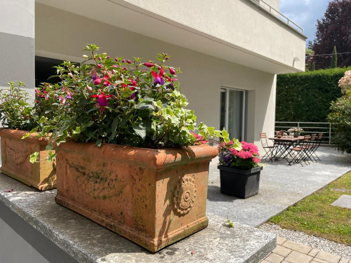My Humble House -Appartamento In Villa Con Vista Lago 오기오노 외부 사진